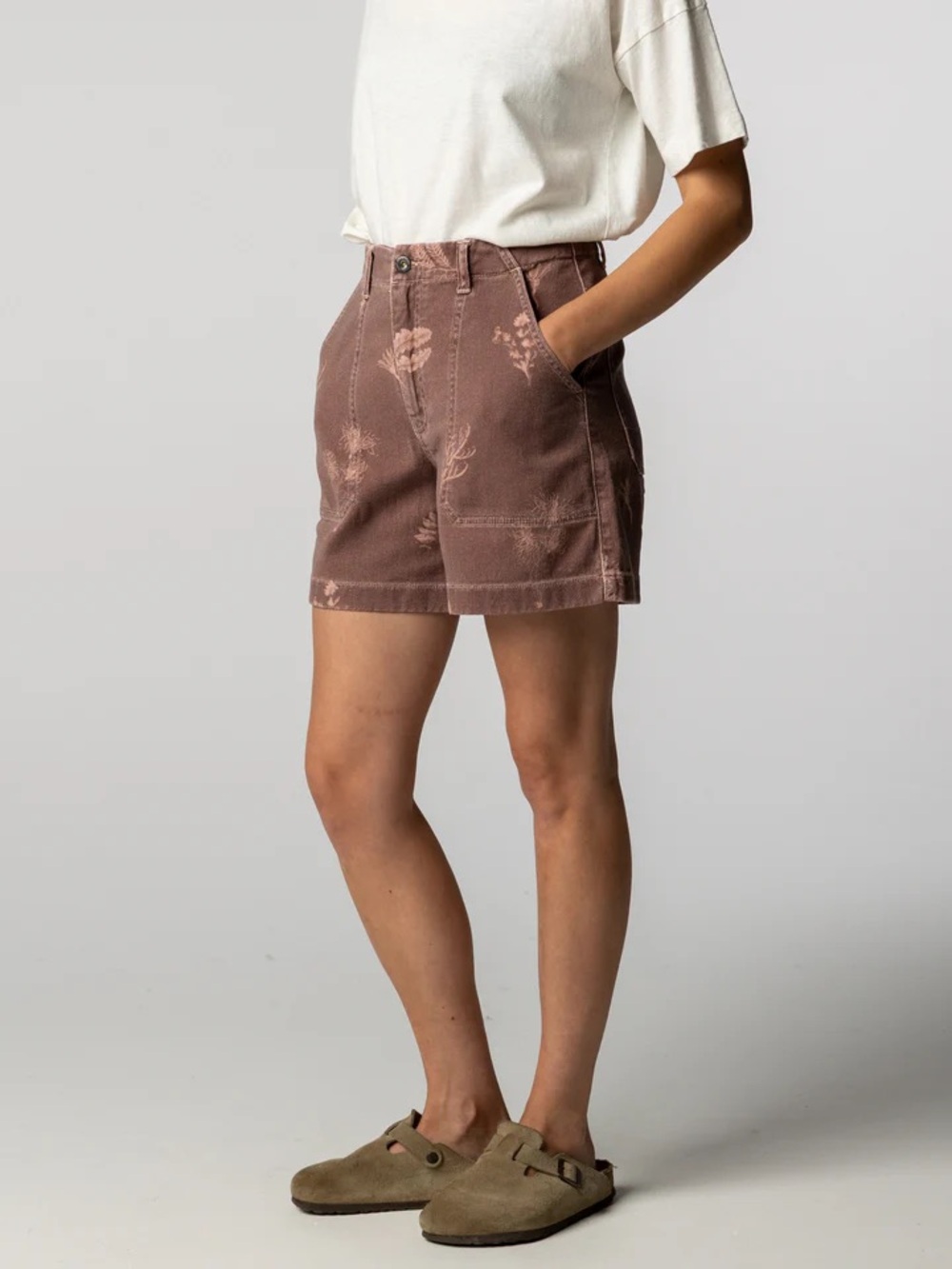 Floral Marine Yarrel Printed Shorts in Dusty Rose